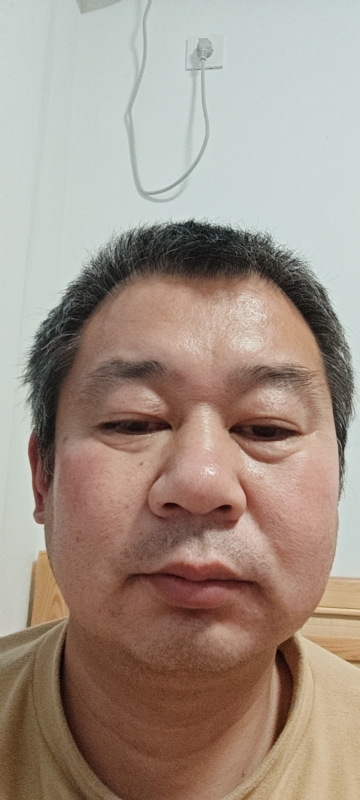 龙万的第一张照片--山东王婆说媒
